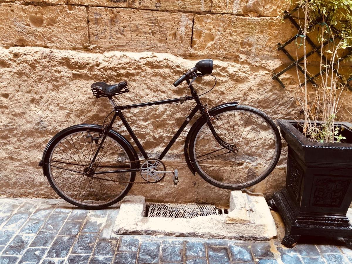 10 La Ruelle Apartment Valletta Ngoại thất bức ảnh