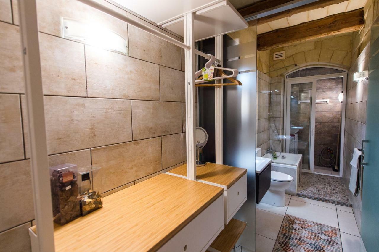 10 La Ruelle Apartment Valletta Ngoại thất bức ảnh